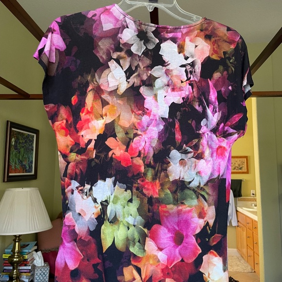 Ted Baker floral top, great condition - Picture 6 of 6